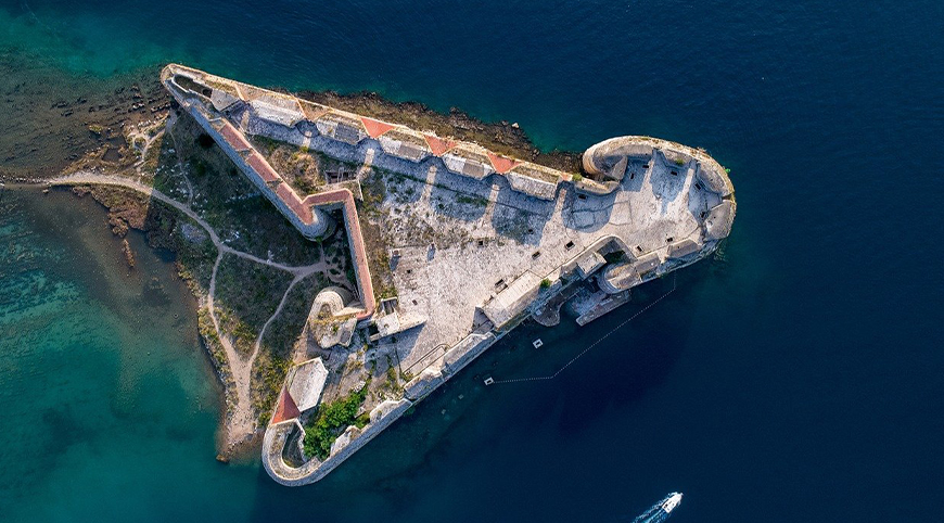 ST. NICHOLAS FORTRESS